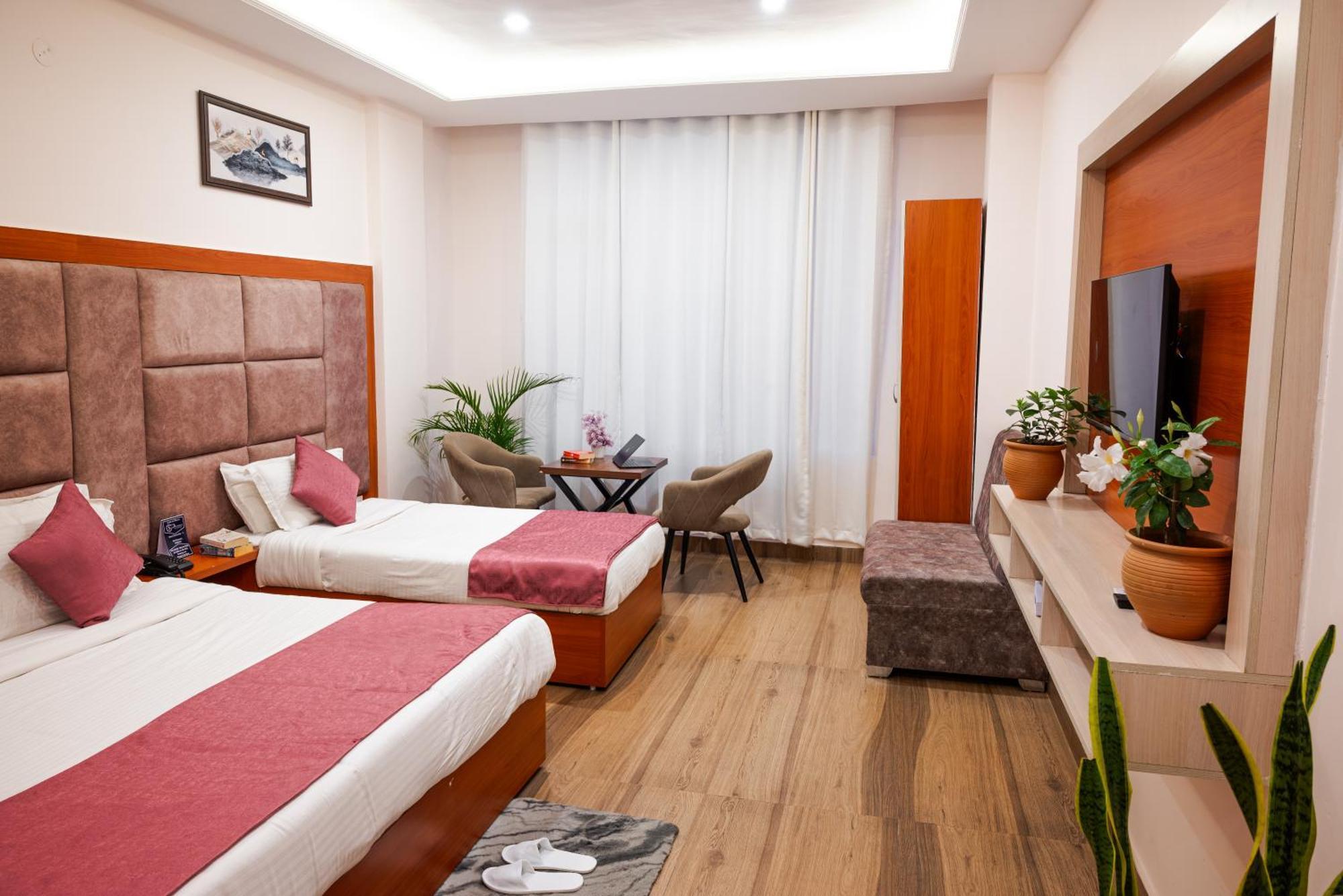 Hotel Sagar Residency - Best Mountain View Hotel In Pālampur Dış mekan fotoğraf