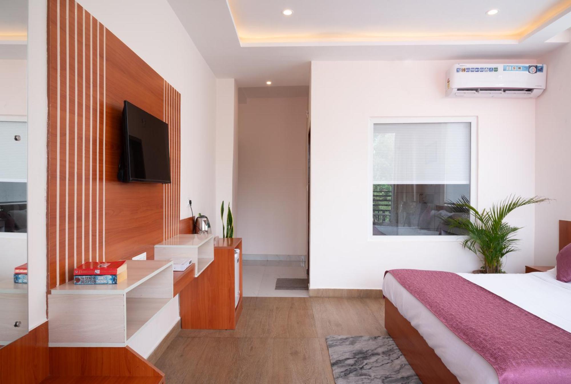 Hotel Sagar Residency - Best Mountain View Hotel In Pālampur Dış mekan fotoğraf