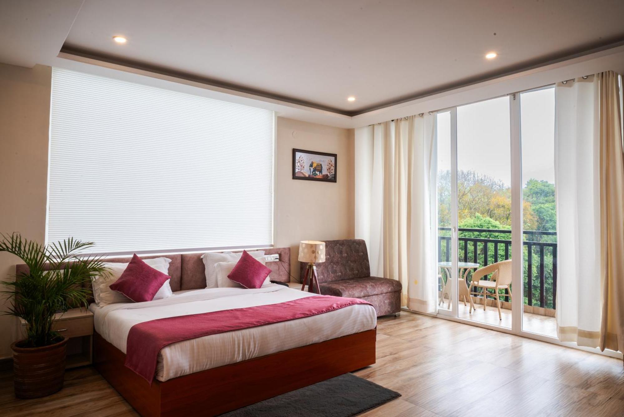 Hotel Sagar Residency - Best Mountain View Hotel In Pālampur Dış mekan fotoğraf